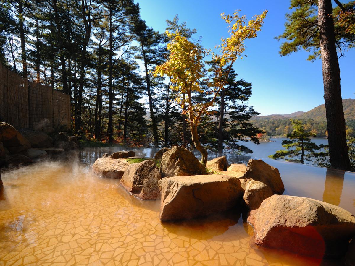 Urabandai Lake Resort Goshiki No Mori Kitashiobara Exteriér fotografie