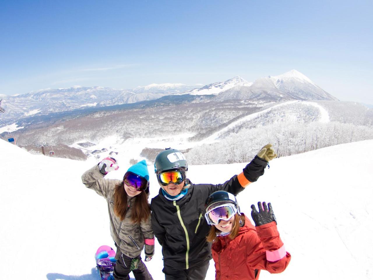 Urabandai Lake Resort Goshiki No Mori Kitashiobara Exteriér fotografie